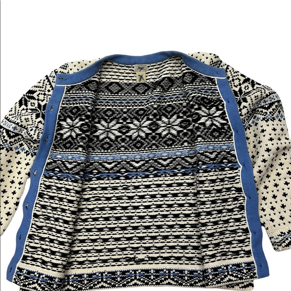 LL BEAN Cotton Cardigan Fair Isle Snowflake Nordic Print Pewter Button - Picture 8 of 10